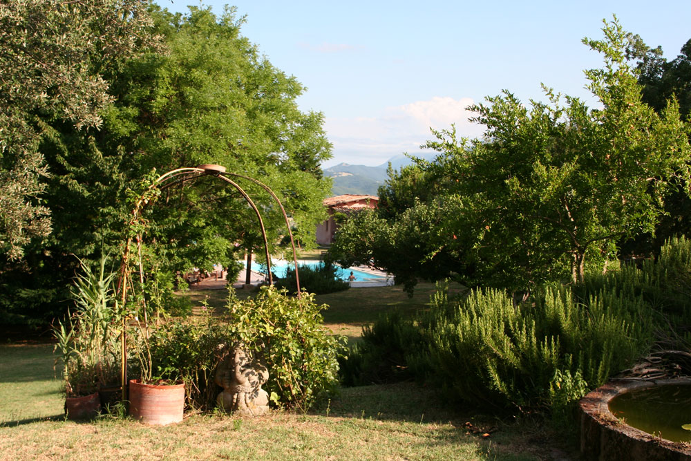 external view from the holiday house with Pool Marche Italy