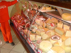 cheeses in Marche Italy