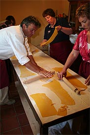 pasta cooking course, Marche