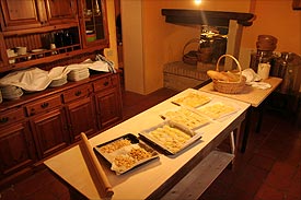 Hands-on cookery course, Marche Cookery school Marche, Italy