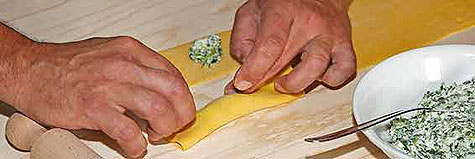 Personalized Escursion and Cooking Courses Marche, visits to wine and cheese producers Marche Italy