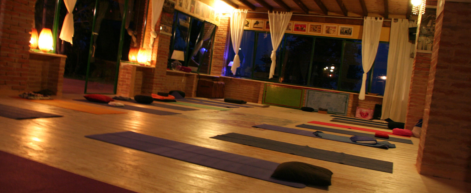 Yoga classes in Marche Italy