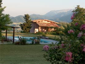 Casa Sognatori, Romantisch Vakantiehuis met zwembad, Marche Italie