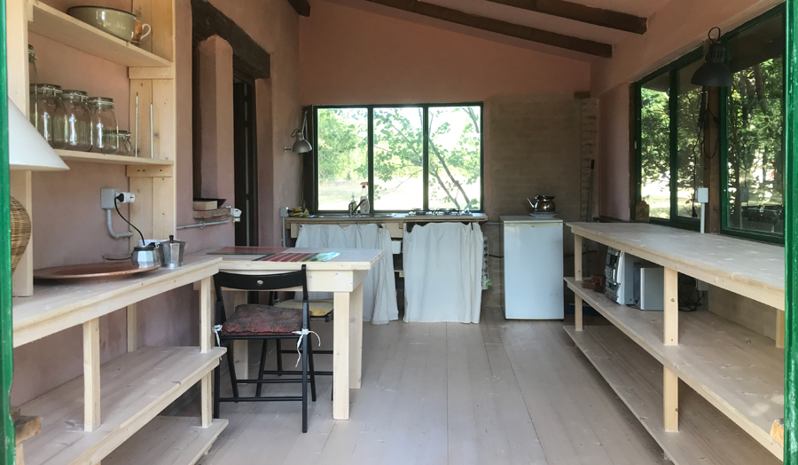 self catering voor twee personen met zwembad in Marche